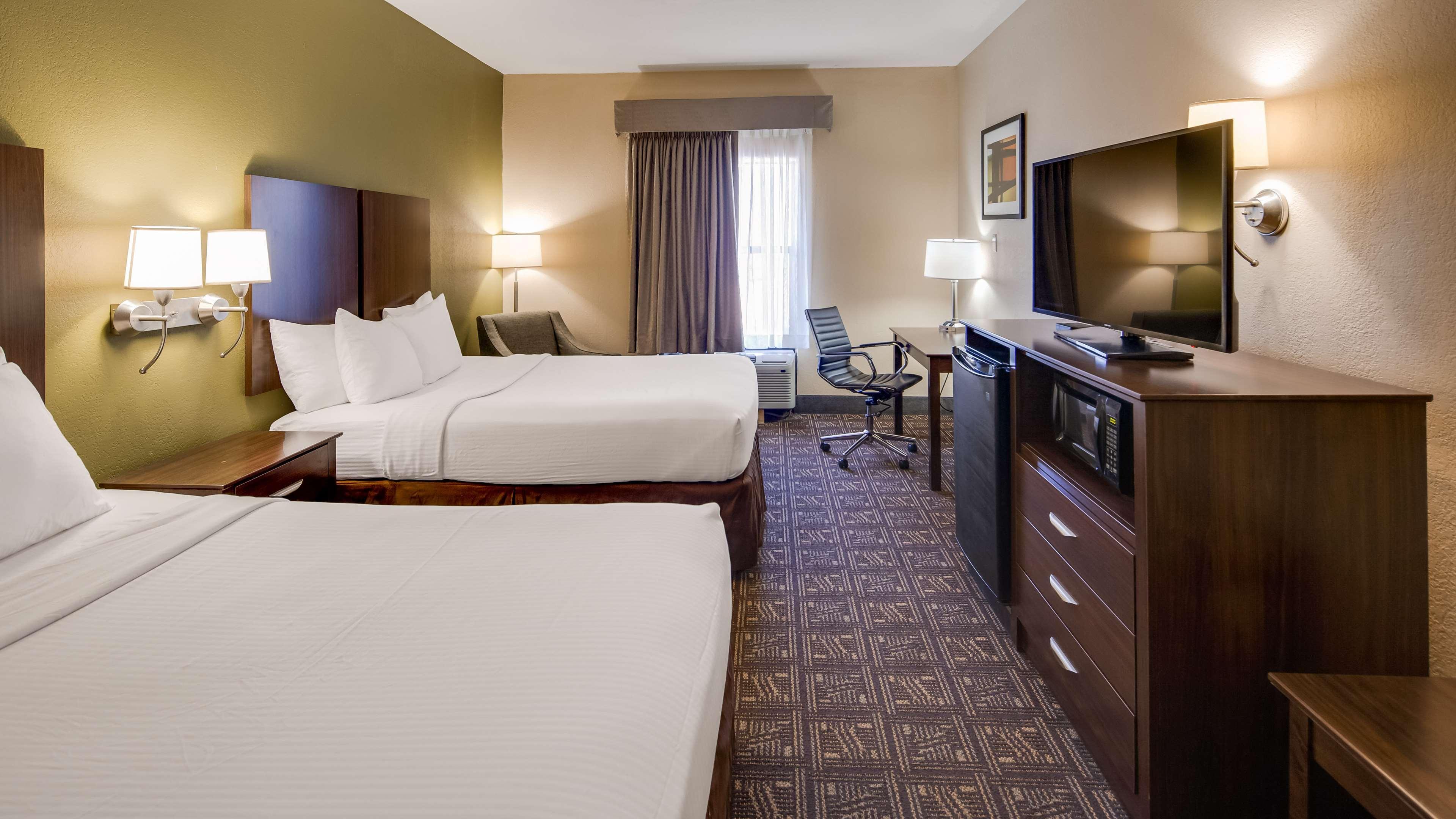 Best Western Rayne Inn Zewnętrze zdjęcie
